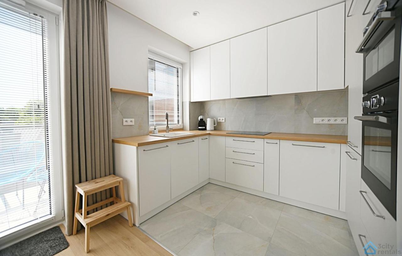 Beige 3City Apartment With Parking In Gdansk By Noclegi Renters מראה חיצוני תמונה