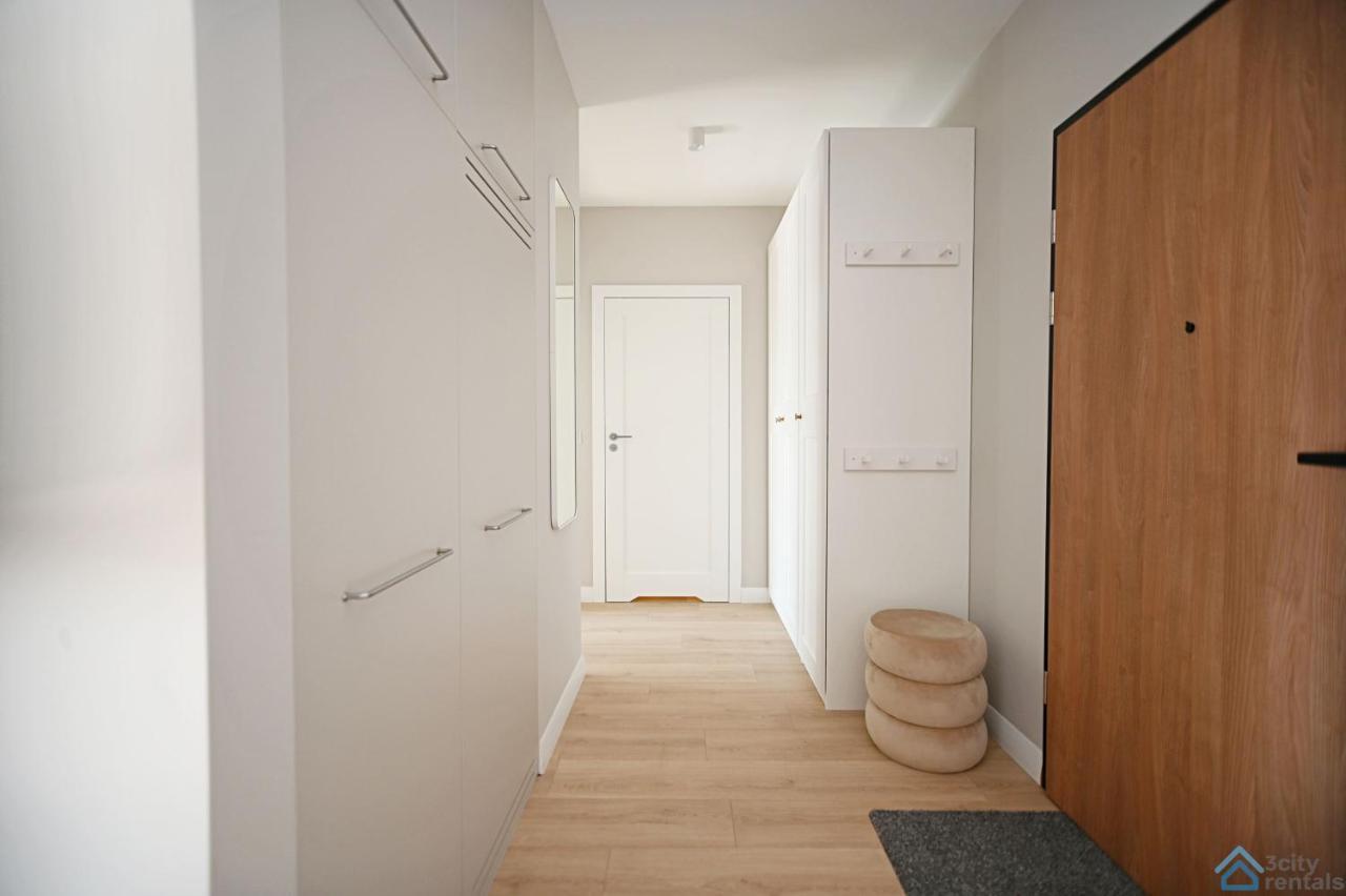 Beige 3City Apartment With Parking In Gdansk By Noclegi Renters מראה חיצוני תמונה